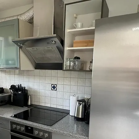 Design-terrasse-7 Personen-netflix-garage-seenah Apartman Radolfzell am Bodensee