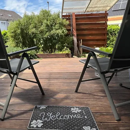 Design-terrasse-7 Personen-netflix-garage-seenah