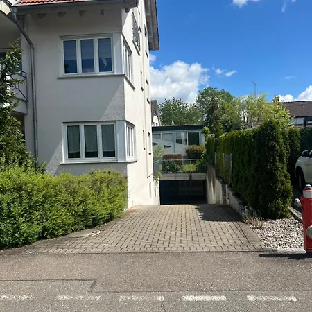 Design-terrasse-7 Personen-netflix-garage-seenah *