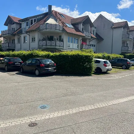 Design-terrasse-7 Personen-netflix-garage-seenah Apartman Radolfzell am Bodensee