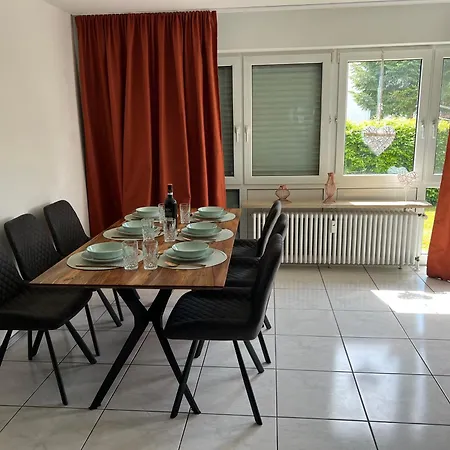 Design-terrasse-7 Personen-netflix-garage-seenah Apartman *