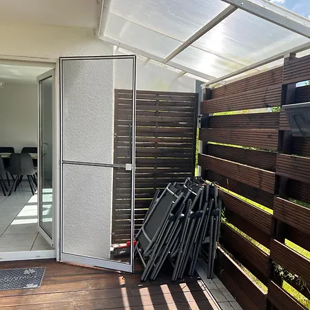 Design-terrasse-7 Personen-netflix-garage-seenah Radolfzell am Bodensee