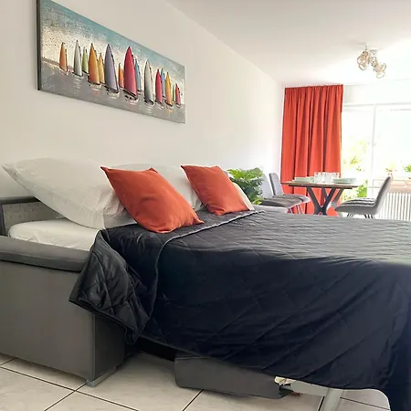 Design-terrasse-7 Personen-netflix-garage-seenah Radolfzell am Bodensee