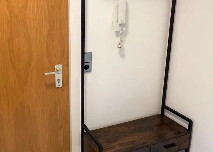 Design-terrasse-7 Personen-netflix-garage-seenah Radolfzell am Bodensee