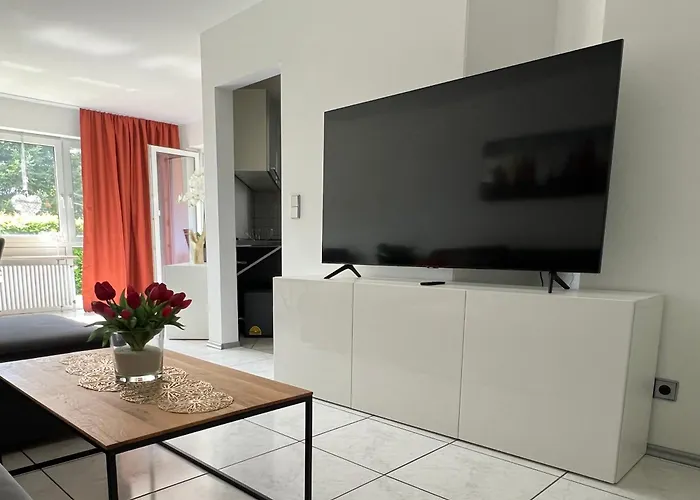 Design-terrasse-7 Personen-netflix-garage-seenah Apartamento Radolfzell am Bodensee