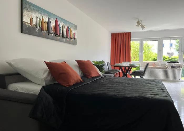 Design-terrasse-7 Personen-netflix-garage-seenah * Radolfzell am Bodensee